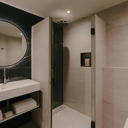 Hotel Herbergh Amsterdam Airport-2